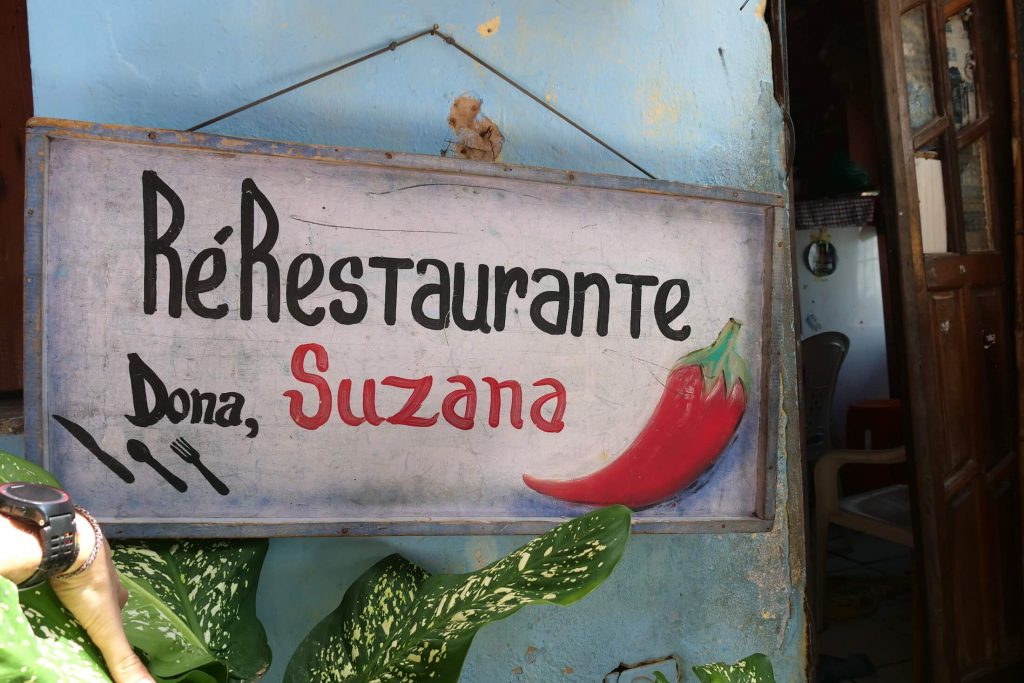 Sign-for-Restaurante-de-Suzana.jpeg